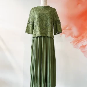 10111DRESS PLUS(ドレスプラス)ライトグリーン2L